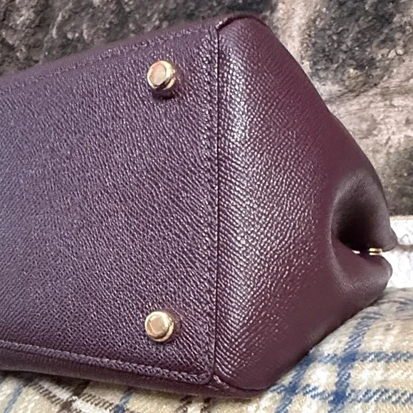 Coach Dark Fuscia Surrey Carryall - Picture 4 of 16